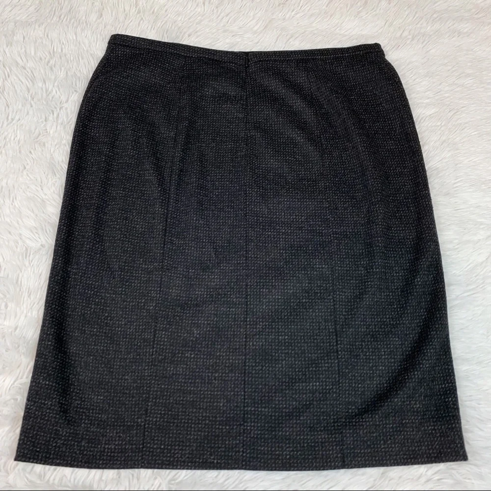 Armani Collezioni plaid 100% wool pencil‎ skirt stretch Made in Italy